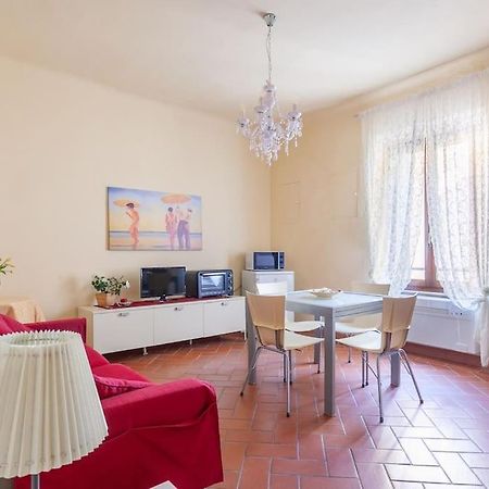 Midtown Apartment Пиза Экстерьер фото