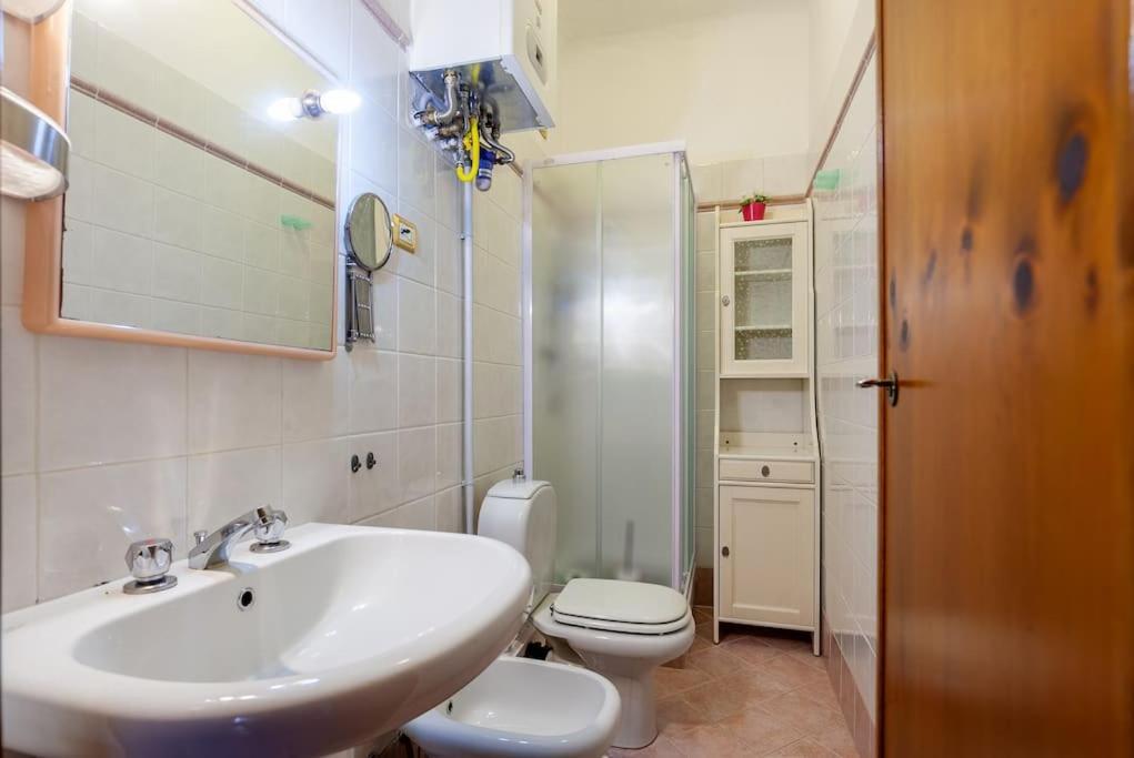Midtown Apartment Пиза Экстерьер фото